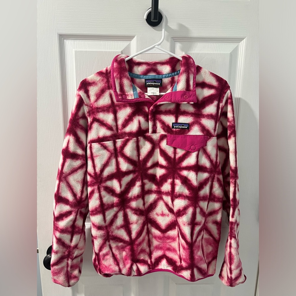 Women’s Pink Patagonia Pullover